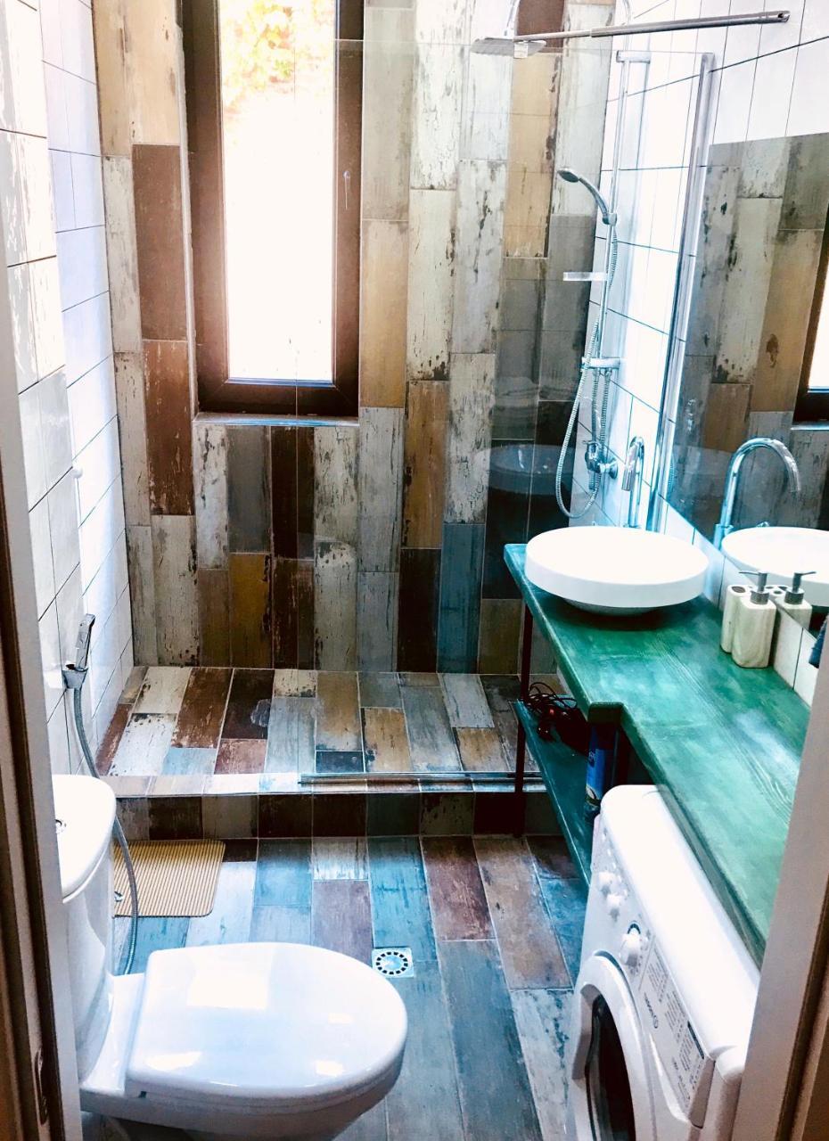City Center Apartments By Happy Place Tbilisi Esterno foto